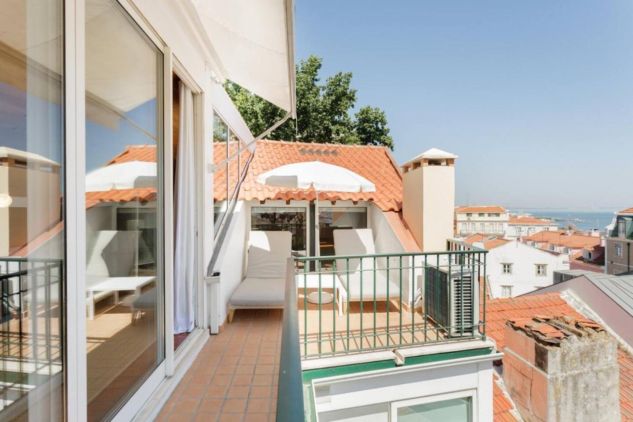 Santos River View Terrace Duplex Lisbon