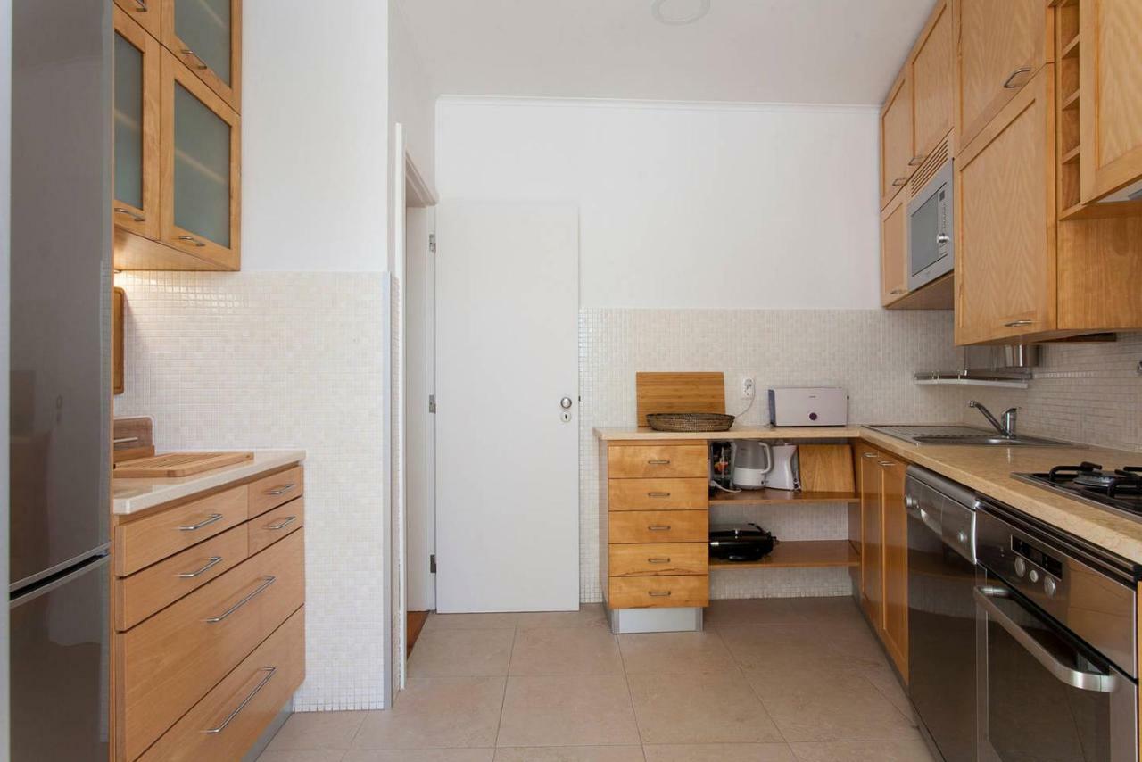 Santos River View Terrace Duplex Lisbon