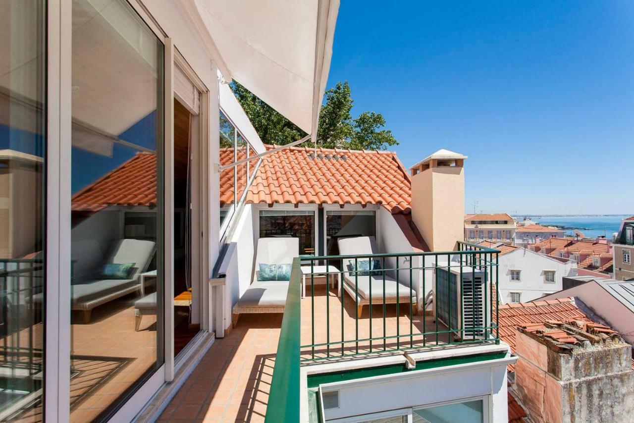 Santos River View Terrace Duplex Apartment *